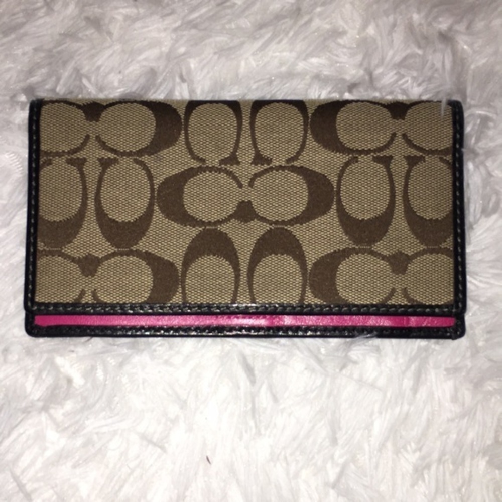 Coach bundle - Picture 6 of 10